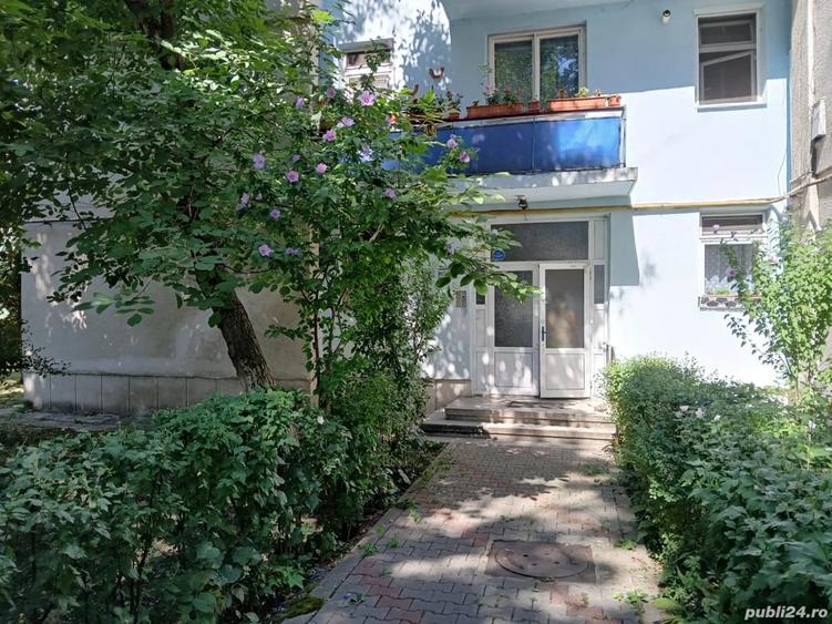 Apartament cu 2 camere decomandat în Decebal