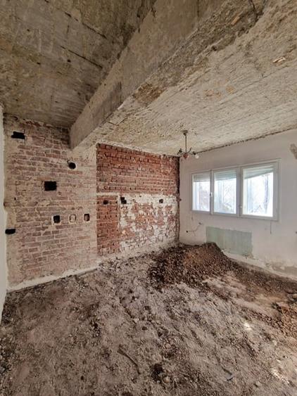 VILA 4 CAM. TIP D+P+ETAJ VATRA LUMINOASA, LIBERA, GATA DE RENOVAT/DECOPERTATA - 11