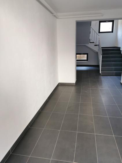 Inchiriere 3 camere Florilor zona Gemenii semimobilat 750E - 11