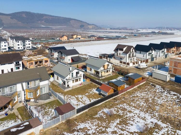Casă Individuală Modernă de Vânzare | Sânpetru, Brașov - 46
