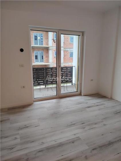 Apartament 2 camere - finalizat - centrala proprie - balcon - loc de parcare inc