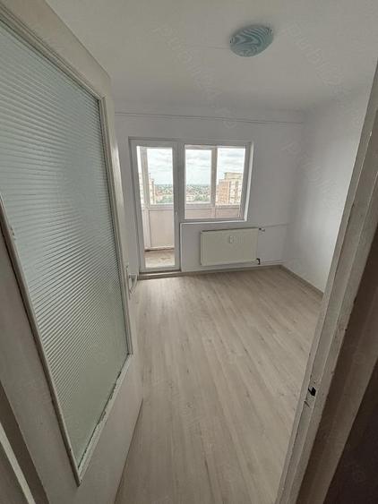 Apartament 3 camere, 74mp, decomandat, Aurel Vlaicu (Lebada), Arad - 4
