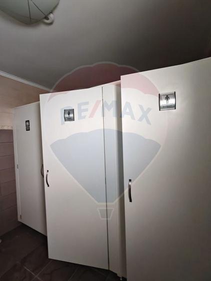 Spațiu comercial+spatiu de locuit, in vila, de vânzare - 18