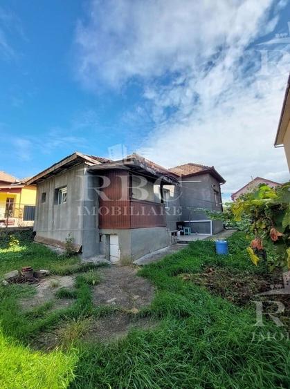 Casa veche cu teren 304 mp Intre Lacuri - 11