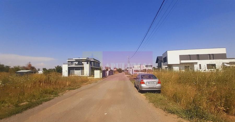 Teren foarte bun pentru mai multe case in Brane?ti - 10