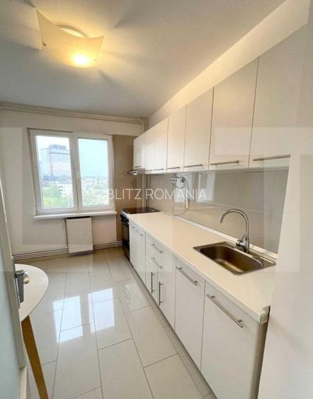 Apartament de vanzare, cu 3 camere de vanzare, zona ultracentrala Apartament de vanzare, cu 3 camere de vanzare, zona ultracentrala
