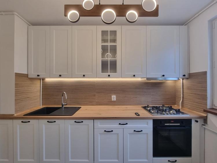 Apartament 3 camere metrou 1 Dec 1918 - 8