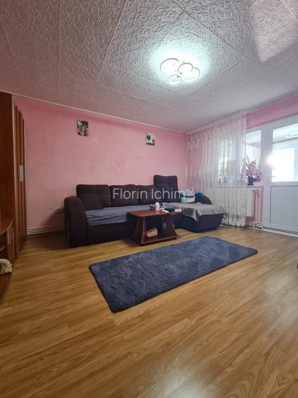 Vanzare apartament 4 camere dec, in Galati, Micro 39A, sup.91mp, mobilat Vanzare apartament 4 camere dec, in Galati, Micro 39A, sup.91mp, mobilat