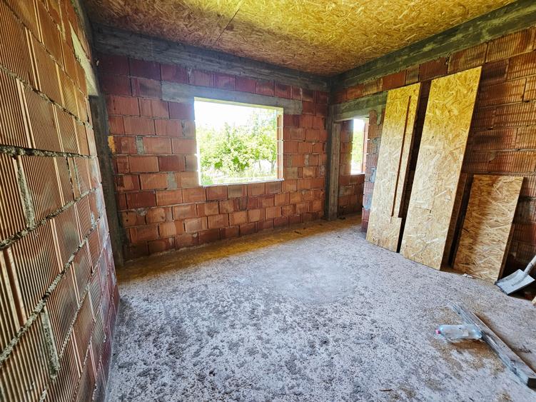 Casă la roșu cu 4 camere, 122 mp utili, teren 465 mp – Băicoi - 41