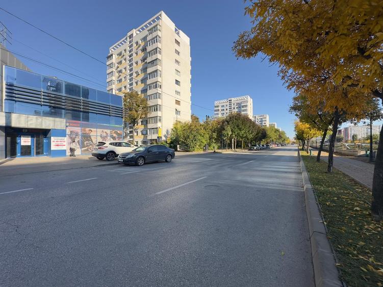 Spatiu comercial 396mp, central, in spate la Palas Campus - 12