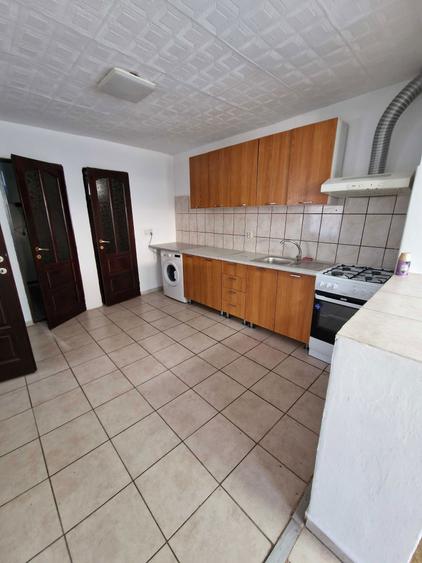 Casa de inchiriat Ghiroda 3 camere - 4