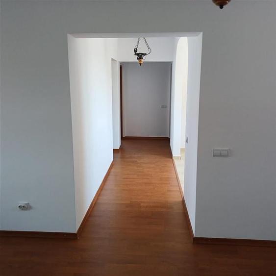 Apartament decomandat 3 camere cu balcon de 17 mp in Selimbar - 13