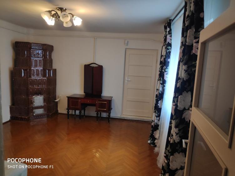 Casă de vânzare deosebită, pretabil locuit, cabinete, afacere!  - 5