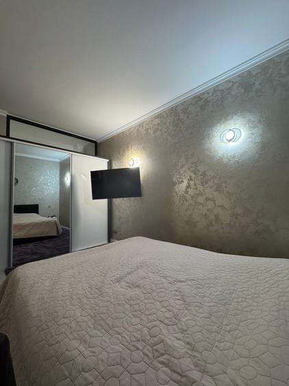 Apartament cu 3 camere în Universitate