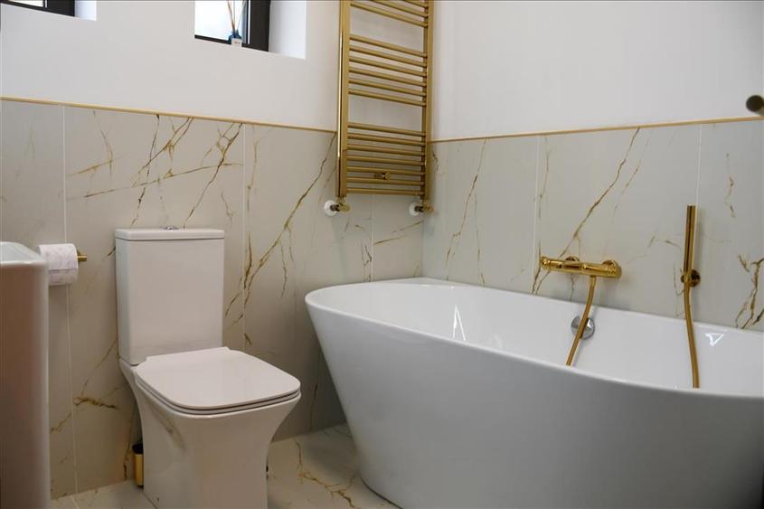 VILA SUPERBA SNAGOV  DESCHIDERE 40 ML LAC  TEREN 1750 MP - 13