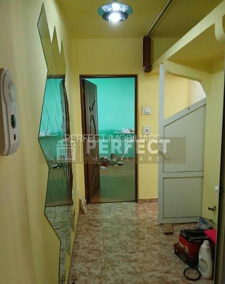 3 camere etaj 1, Malu Rosu la doar 63500 euro!! 3 camere etaj 1, Malu Rosu la doar 63500 euro!!