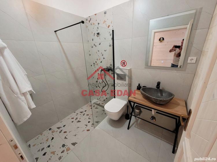 Casa (pensiune) noua an 2023 5 dormitoare teren 2020mp 380.000e - 2