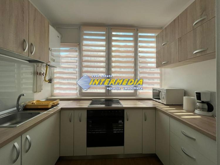 Apartament 2 Camere CENTRU Bloc Nou de Inchiriat Balcon MOBILAT Parcare - 2