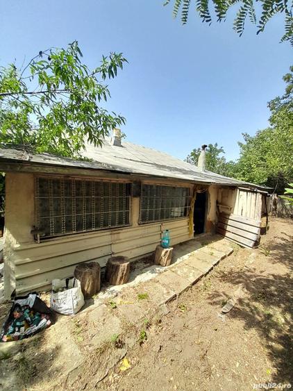 Vand casa batraneasca in judetul Galati - 6