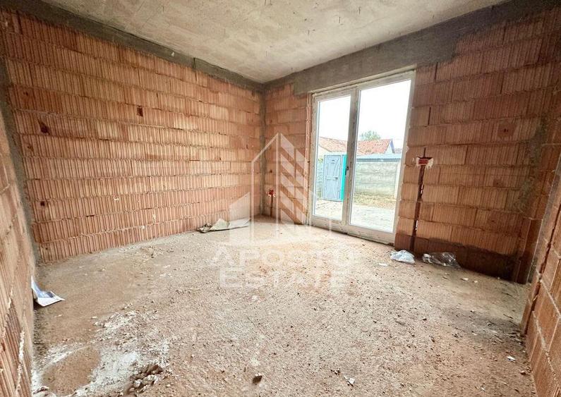 Duplex despartit prin baie si hol cu 3 dormitoare si dres... - 15