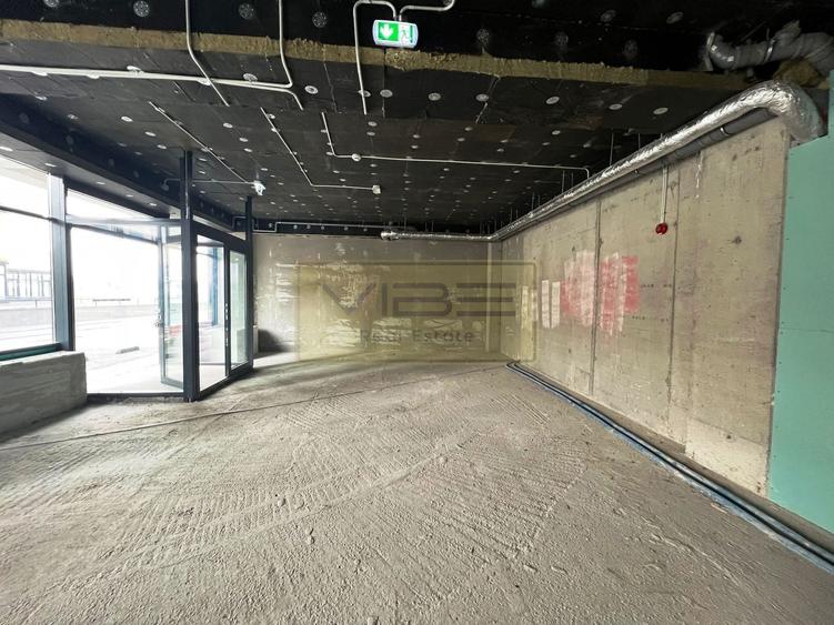 Spatiu comercial / Office NOU Podu Ros - Piata Nicolina - 9