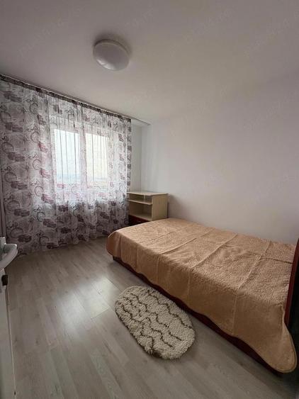 De inchiriat - ap. 3 camere semidecomandat, et. 10, Alexandru ce bun. - 7