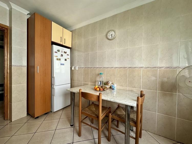 Apartament cu 3 camere decomandat în Gorjului