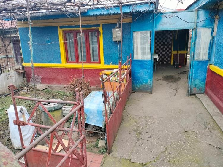 Vanzare casa batraneasca 78000 - 7