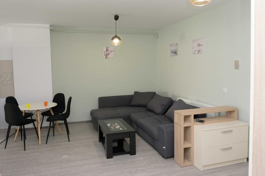 Apartament cu 3 camere decomandat în Calea Turzii