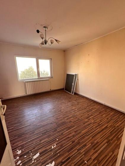 APARTAMENT 3 CAMERE - NAVODARI - 8