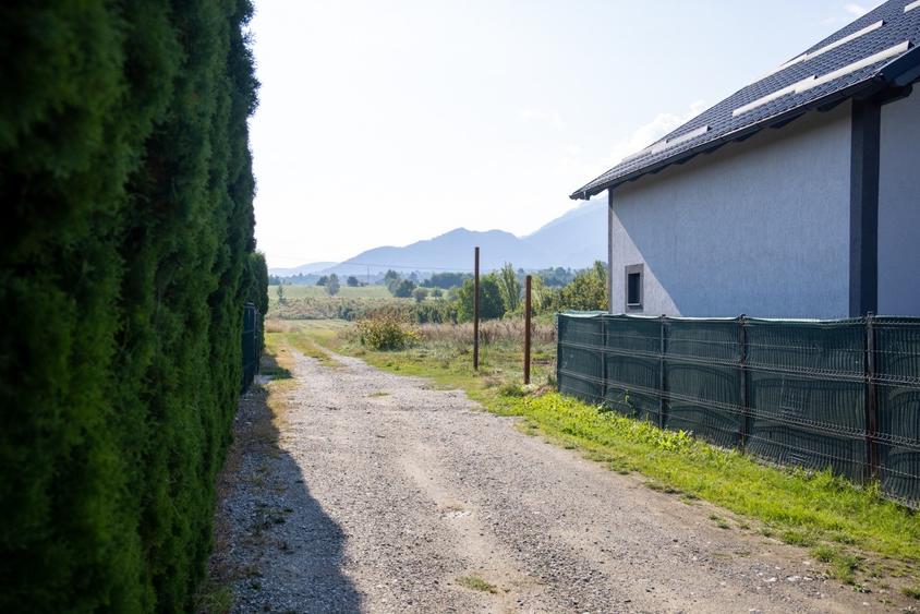 2 Parcele 865mp/855mp - intravilan cu utilitati Tohanu nou DN73 - 9