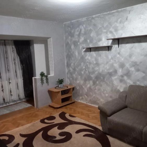 Inchiriez garsoniera decomandata - 4