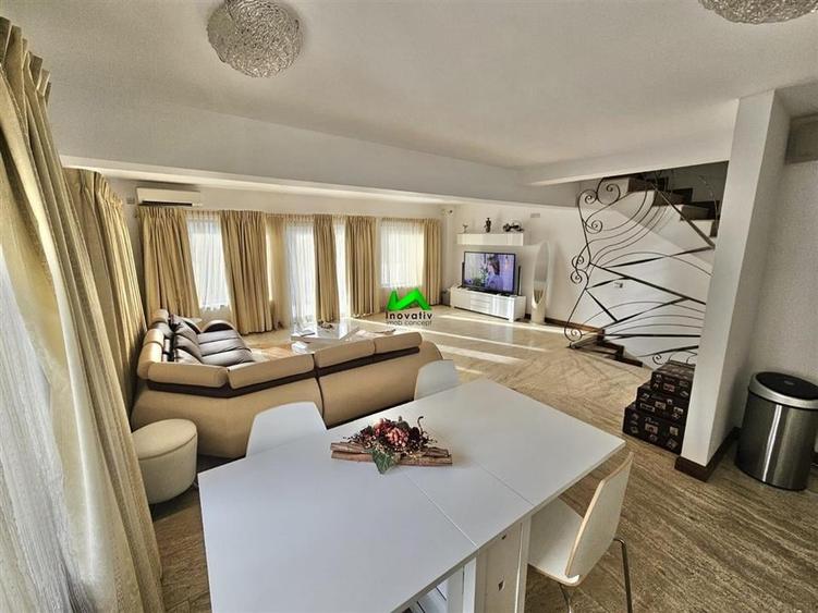 Casa de vanzare  TOWNHOUSE garaj Sibiu Strand - 3