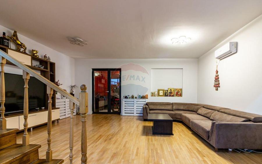 Casa / Vila Chiajna cu 5 camere de vanzare - 16