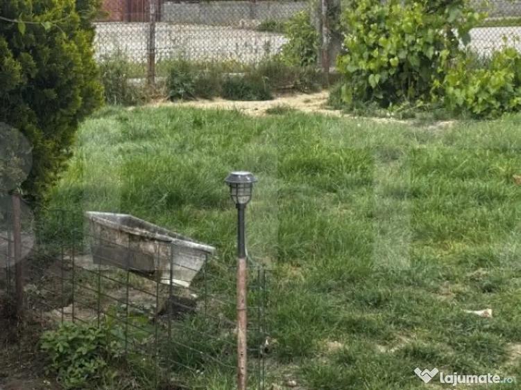 Casa de vanzare, cu 3 camere, 74 mp utili, zona Lucian Blaga - 4