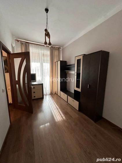 Inchiriez apartament cu o camera in Turni?or ( Alma)