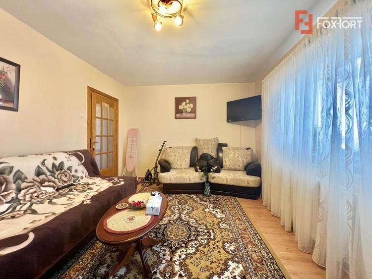 Apartament cu o camera, etaj 4 de vanzare, zona Soarelui - 12