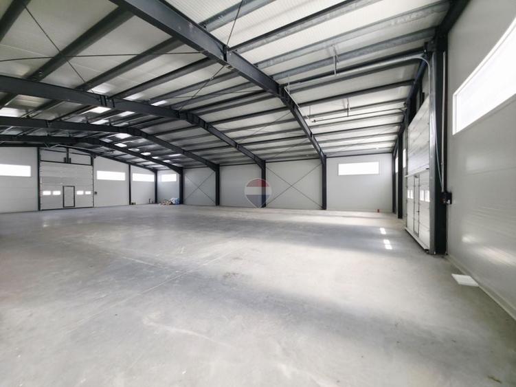 Spațiu industrial, de 570 mp, în Dărmănești