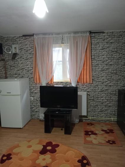 Garsoniera ,Cartier 23 August, Șoseaua Industriilor, metrou Republica,DECOMANDAT - 1