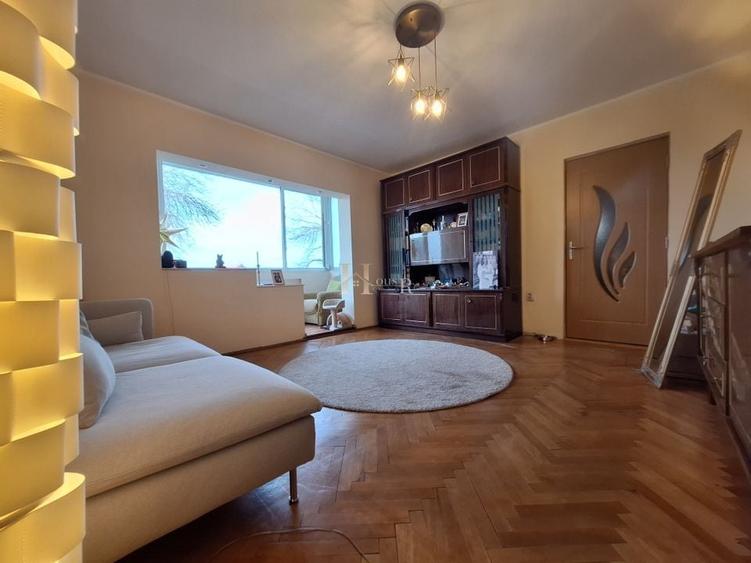 Cu acces facil spre Centru. Etajul 2. GARAJ SUB BLOC SI BOXA. - 2