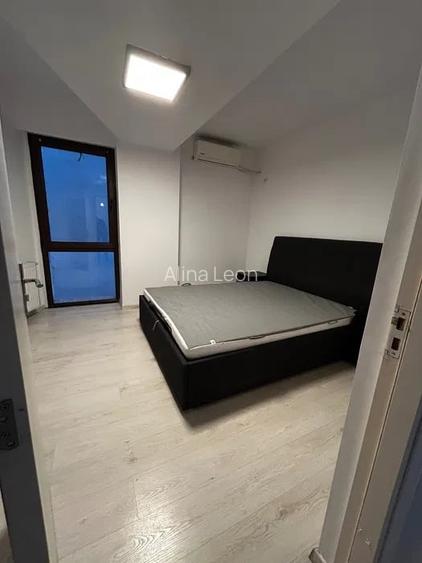 Apartament 3 camere, 90 mp, semidecomandat, ac, metrou aproape, Unirii