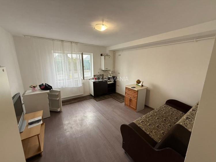 Garsoniera de vanzare, 22 mp utili, zona Sasar