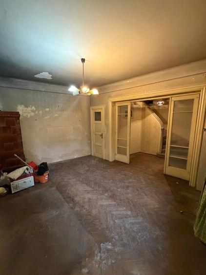 Casa de vanzare - zona Foisorului de Foc - 1