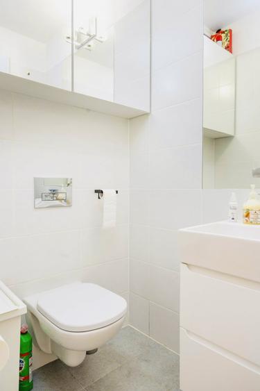 Apartament cu 2 camere semidecomandat, mobilat în Floreasca