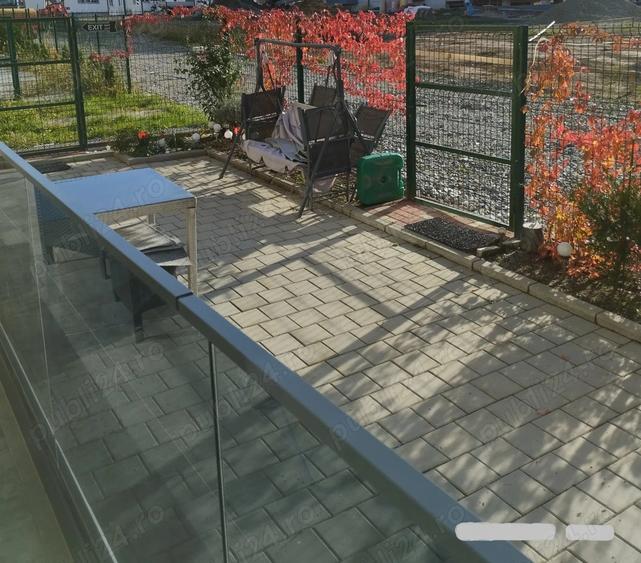 Apartament cu balcon ?i curte - 9