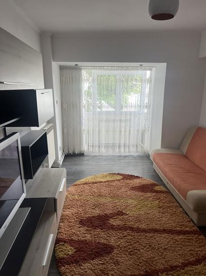 Apartament 3 camere centru - 1