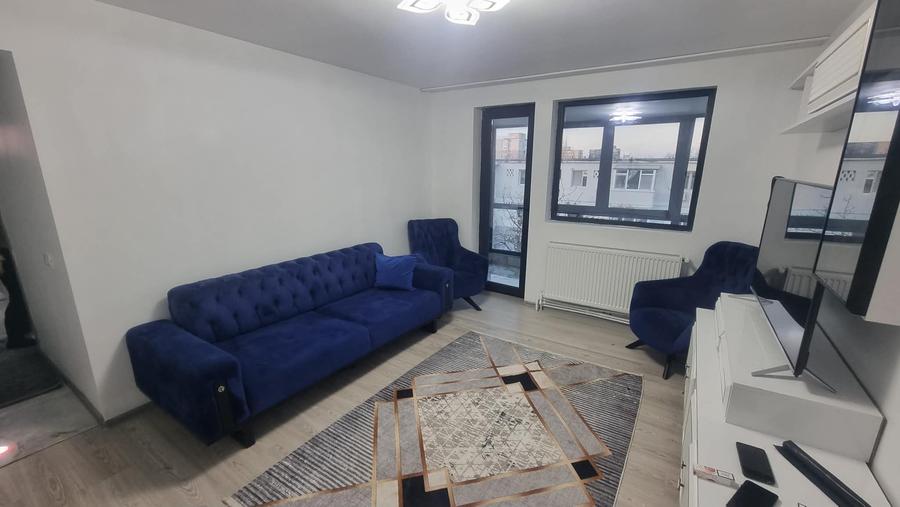 apartament 3 camere zona Tomis Nord - 1