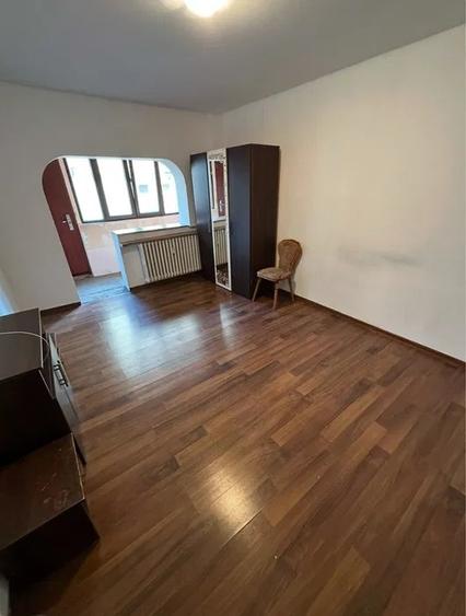 Apartament cu 2 camere, decomandat, zona Dacia - 3