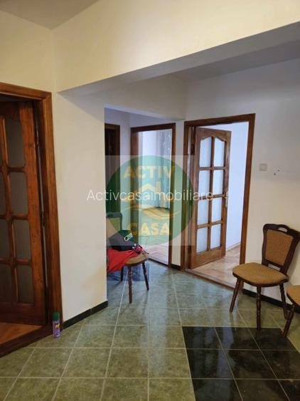 Apartament 3 camere, centru