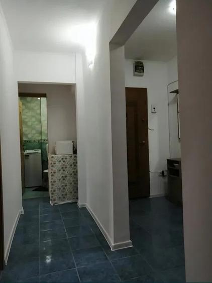 Apartament 4 camere decomandat – Piața Tomis 3 - 4